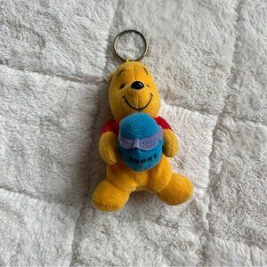Disney | Y2K 90's Winnie The Pooh Keychain